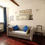 Casina Blumare In A Few Steps From The Sea דירה *